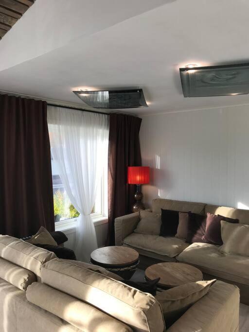 Topp Moderne Suite. 拉尔维克 外观 照片