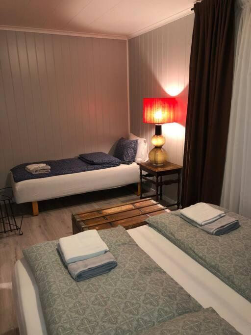 Topp Moderne Suite. 拉尔维克 外观 照片